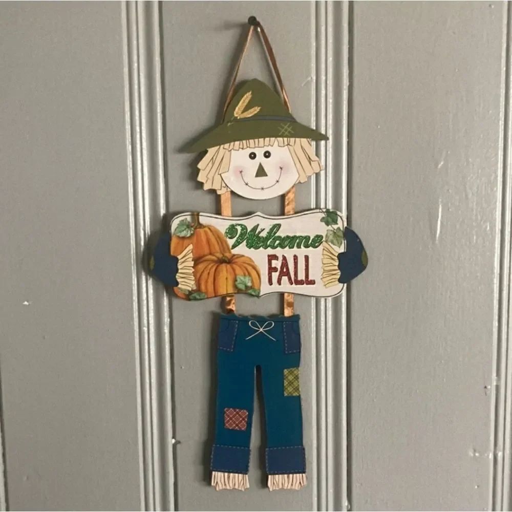 NWT Adorable Scarecrow "WELCOME FALL" Glittered Hanging Decorative Sign